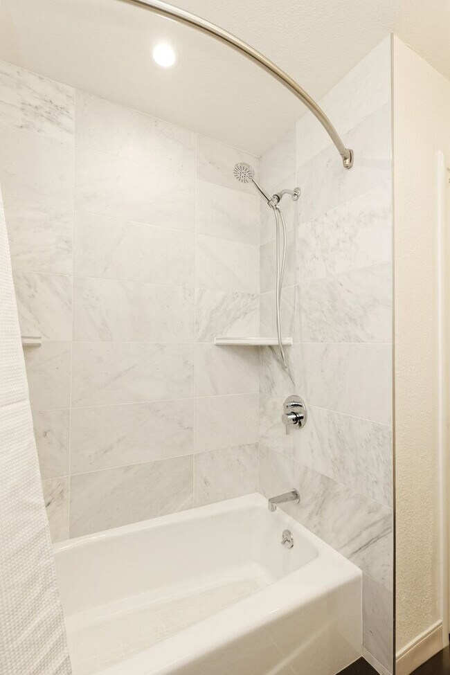 Building Photo - Overdale