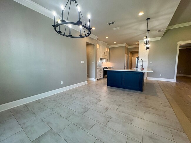 Building Photo - Available Now! Gorgeous 4 Bedroom 3 Bath i...