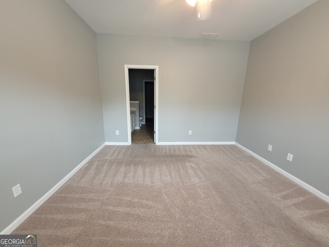 Building Photo - 1809 Willow Branch Ln NW