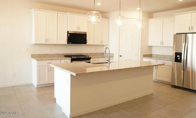 Building Photo - 2426 Grenache Rd