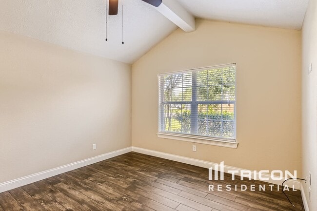 Building Photo - 2516 Redfish Dr