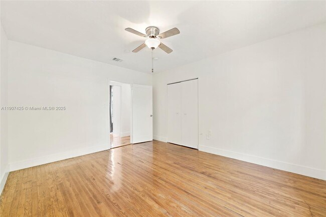 Building Photo - 501 NW 45th St