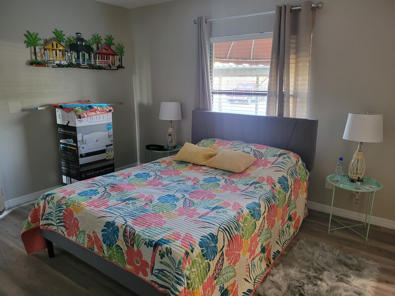 Master Bedroom - 12150 Kelly Sands Way