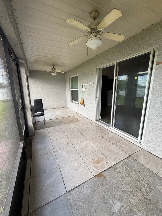 Building Photo - 5033 SW 97th Ln