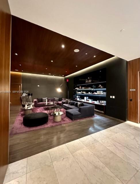 Building Photo - 68 SE 6th St