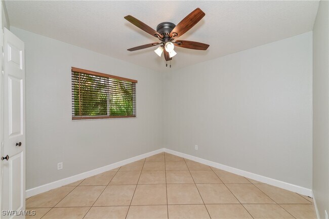 Building Photo - 2750 Trilby Ave
