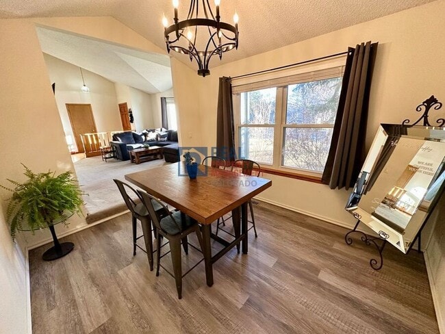 Building Photo - 19907 E Crestline Pl