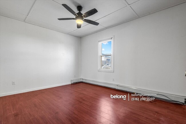 Building Photo - 2 Pirates Cove