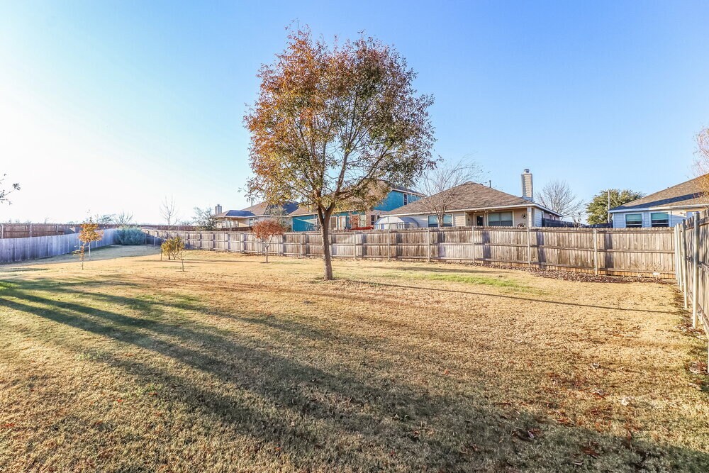 Building Photo - 768 Chalk Knoll Rd
