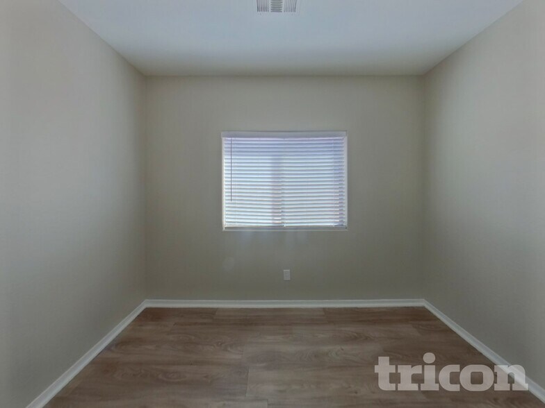 Building Photo - 37020 W Mondragone Ln