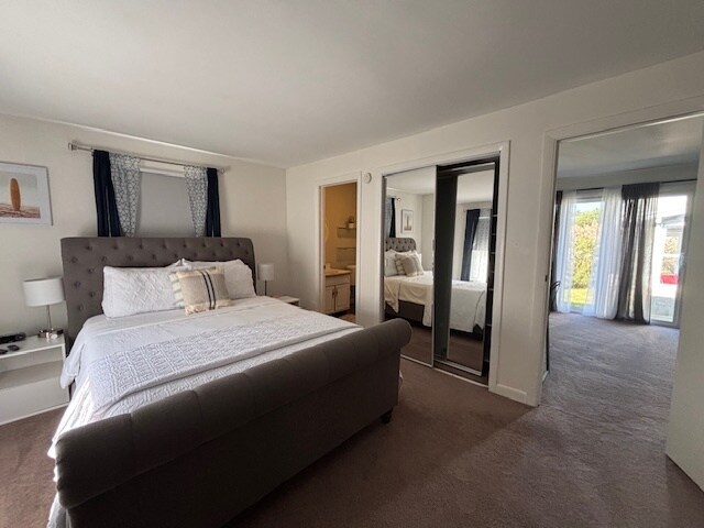 Building Photo - 93 Seaside Ave