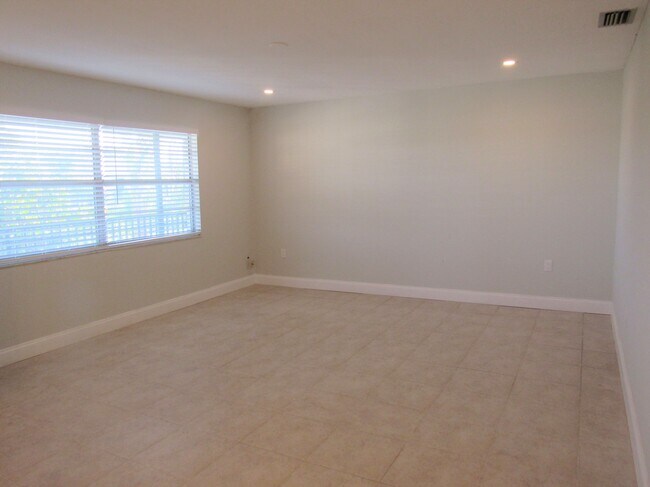 Building Photo - 4050 4th St N