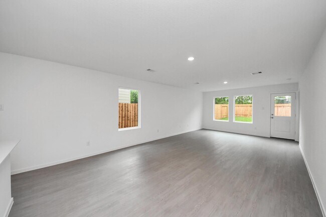 Building Photo - 13507 Sonali Springs Dr