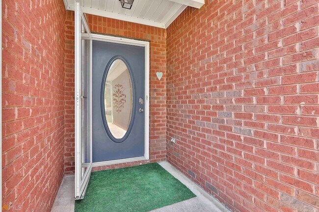 Building Photo - 100 Riverside Walk