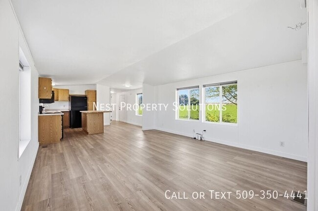 Building Photo - 15824 WA-262