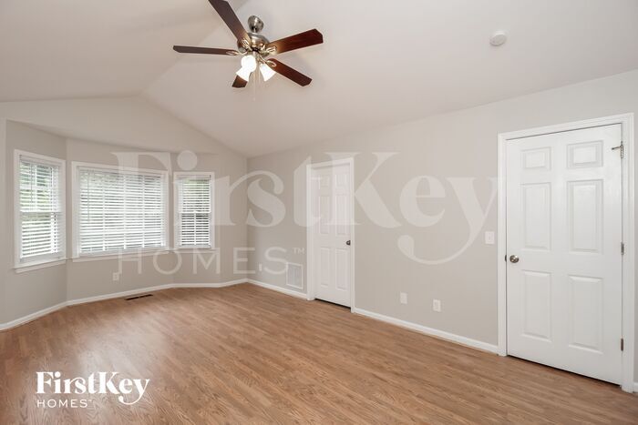 Building Photo - 3751 Mashie Ct