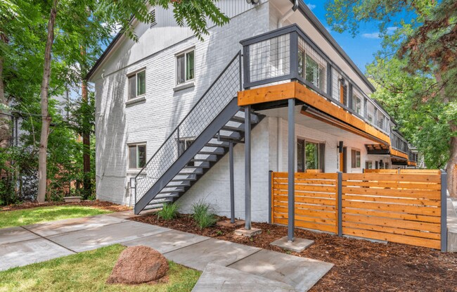 Building Photo - 2460-2470 9th Street