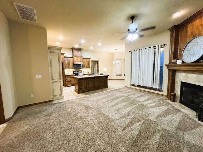 Building Photo - 14812 Brent Cir