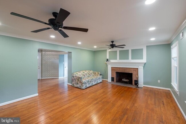 Building Photo - 12475 Rock Point Rd