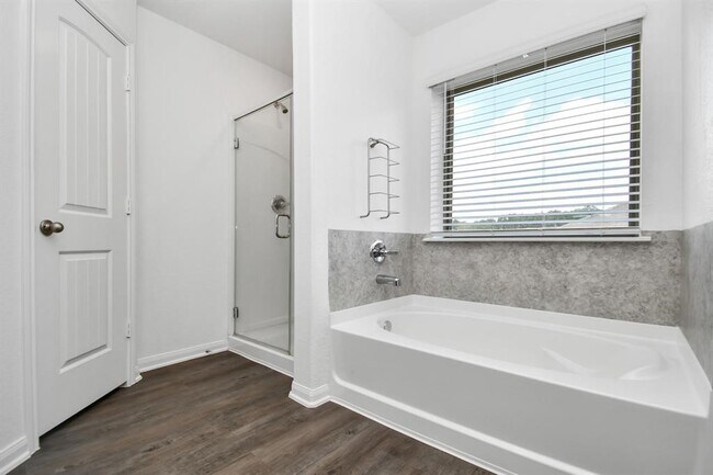 Building Photo - 11028 Patriot Ct