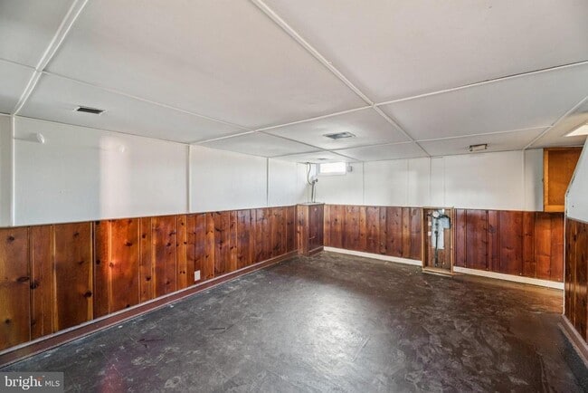 Building Photo - 2521 Benning Rd NE