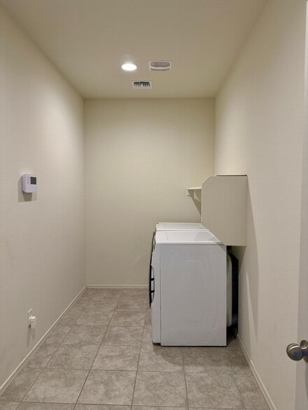 Building Photo - 24403 W Ripple Rd