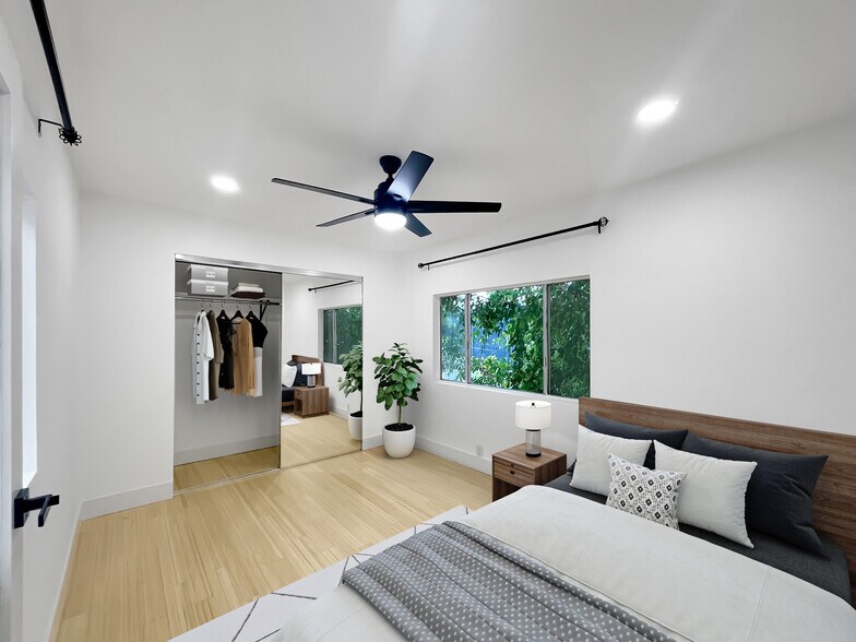 Building Photo - 2414 Effie St