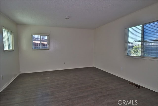 Building Photo - 341 W 124th St