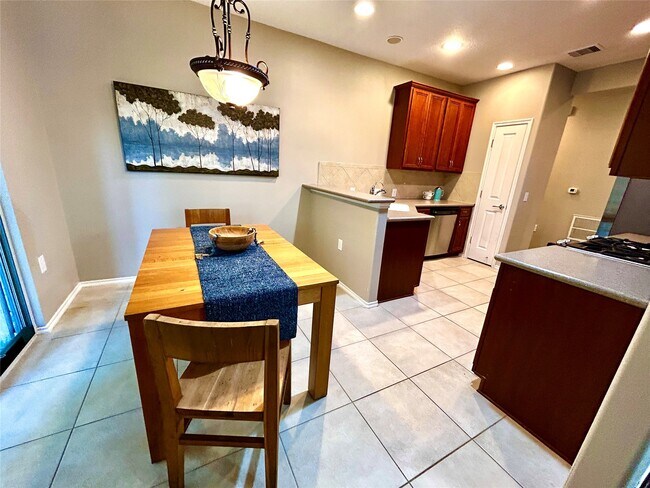 Building Photo - 13600 Breton Ridge St