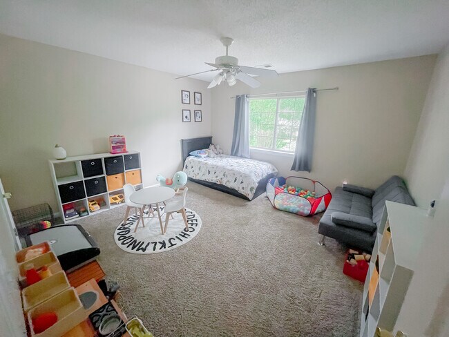 Building Photo - 412 Catawba Dr
