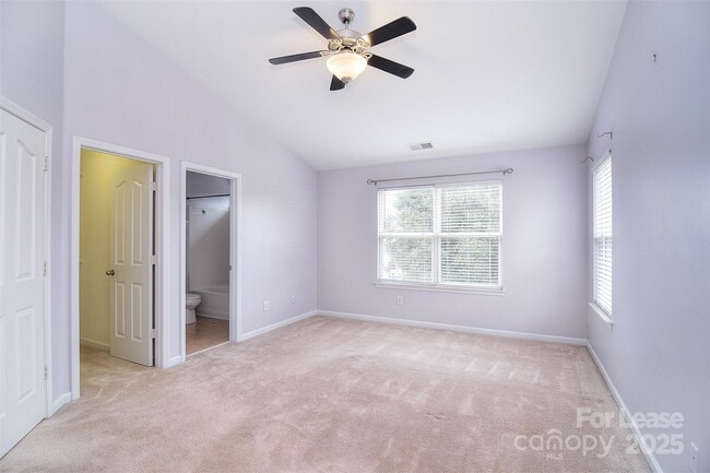Building Photo - 9420 Rosewood Meadow Ln