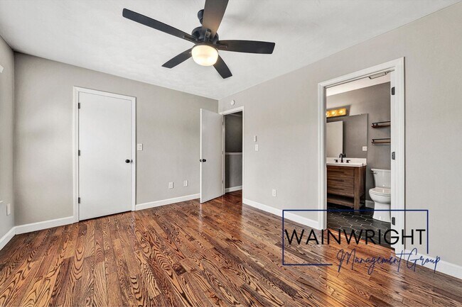 Building Photo - 7213 Peppervine Ct
