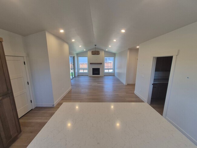 Building Photo - 3783 SW 47th St