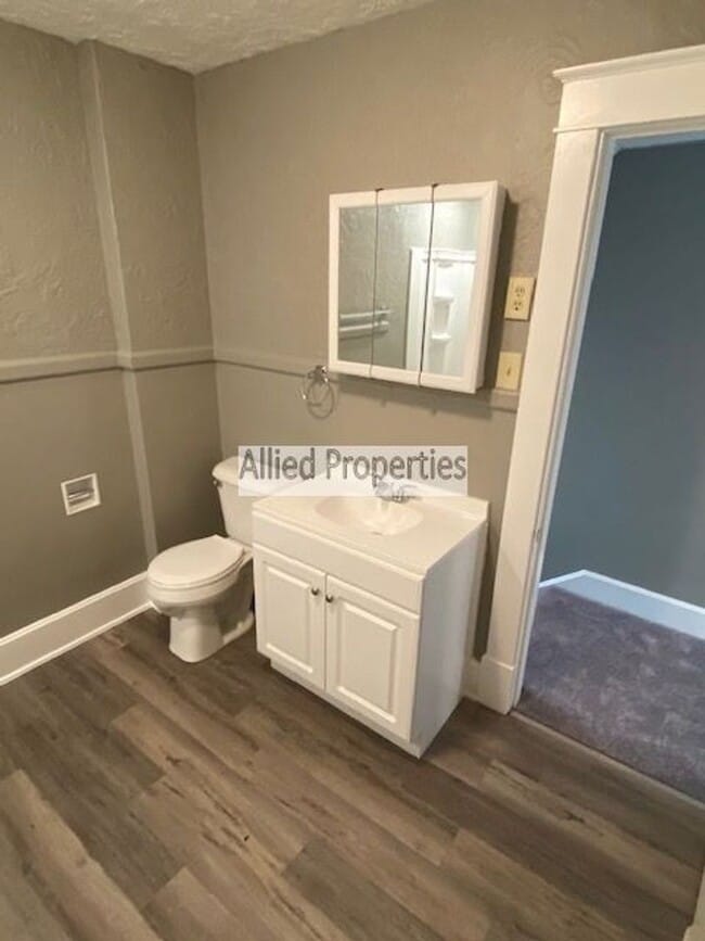 Building Photo - 969 Harmon Ave