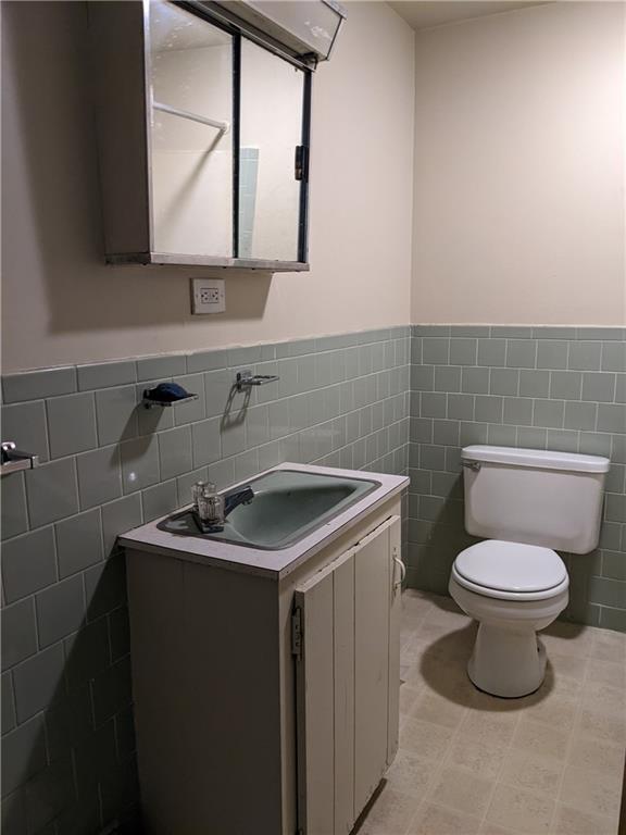 Building Photo - 33 Gadoury Ave