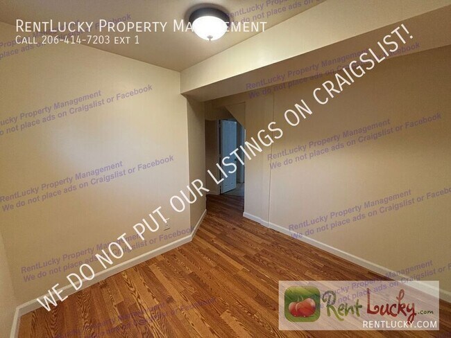 Building Photo - 4729 S Findlay St