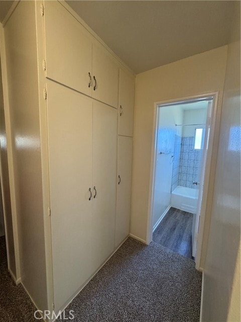 Building Photo - 8971 Glencoe Dr