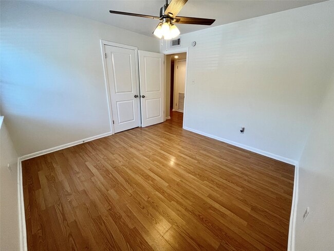 Building Photo - 3603 Murworth Dr