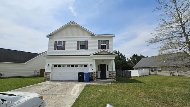 Primary Photo - 714 Savannah Dr