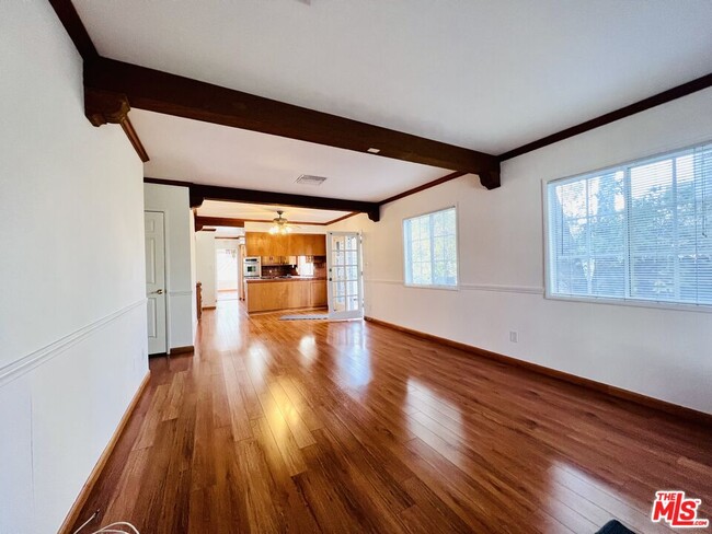 Building Photo - 6124 Corbin Ave