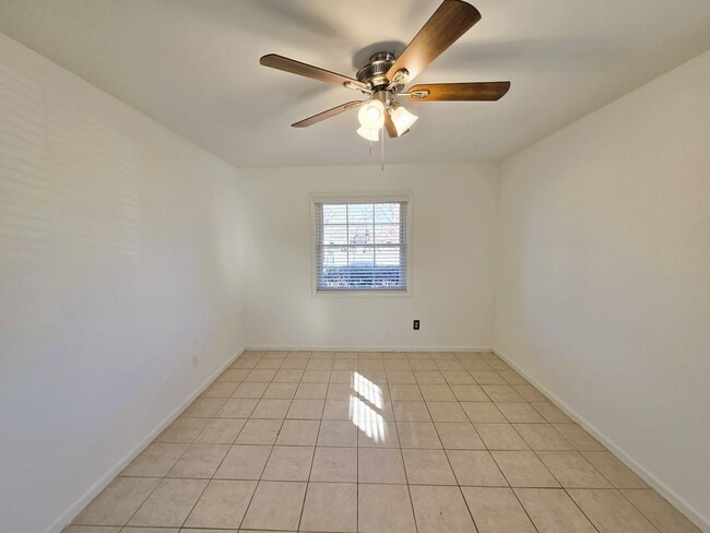 Building Photo - Traditional 4 bedroom cape in Staples Mill and Libbie Road corridor.