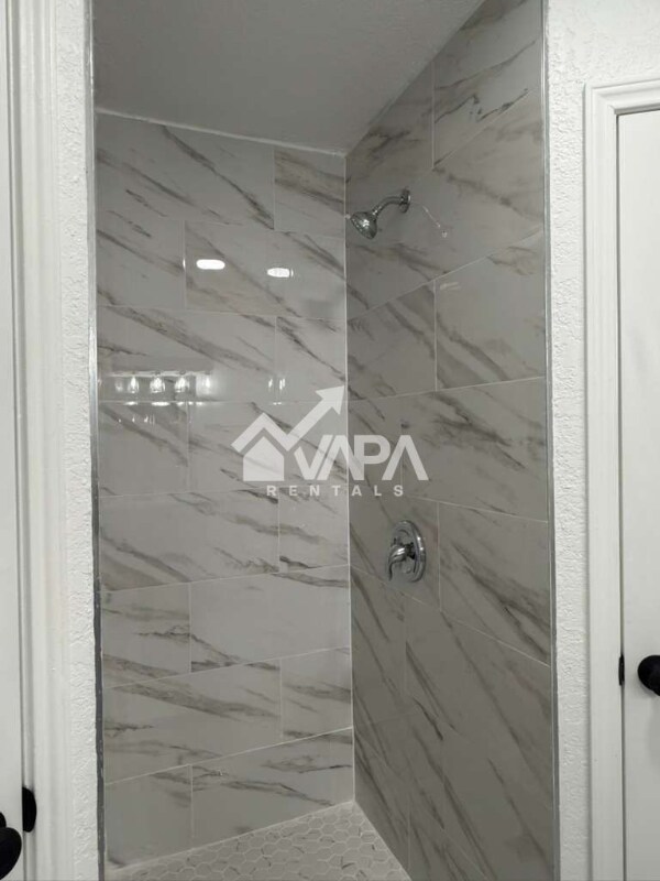 Building Photo - 7916 Pepper Trail