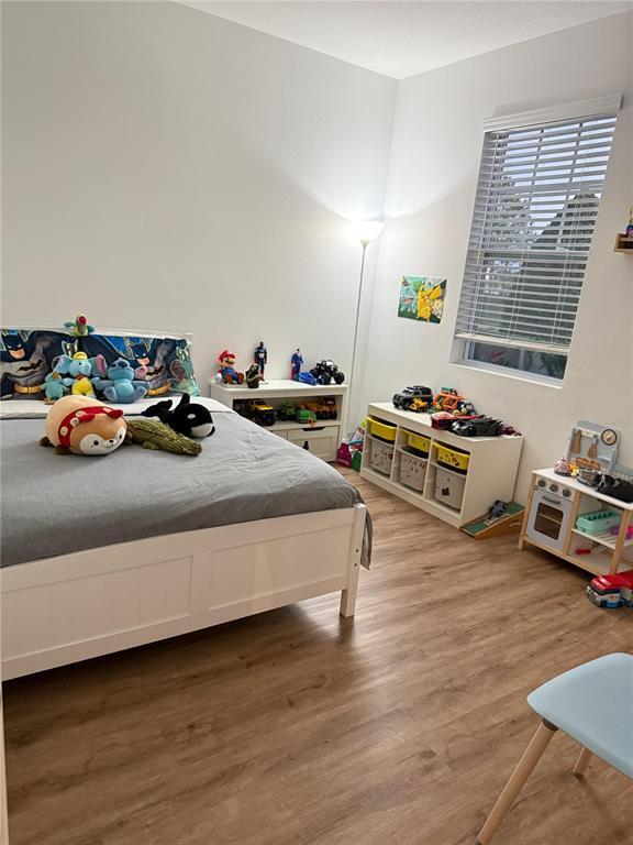 Building Photo - 15379 Shonan Gold Dr