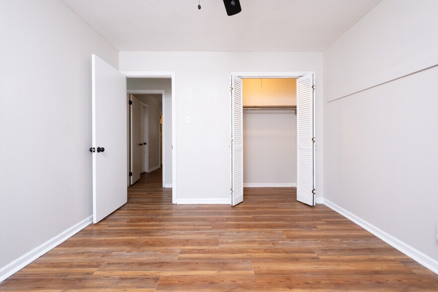 Building Photo - 13 Coronado Cv