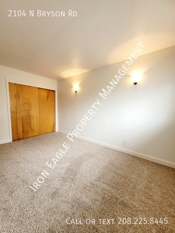 Building Photo - 2104 N Bryson Rd