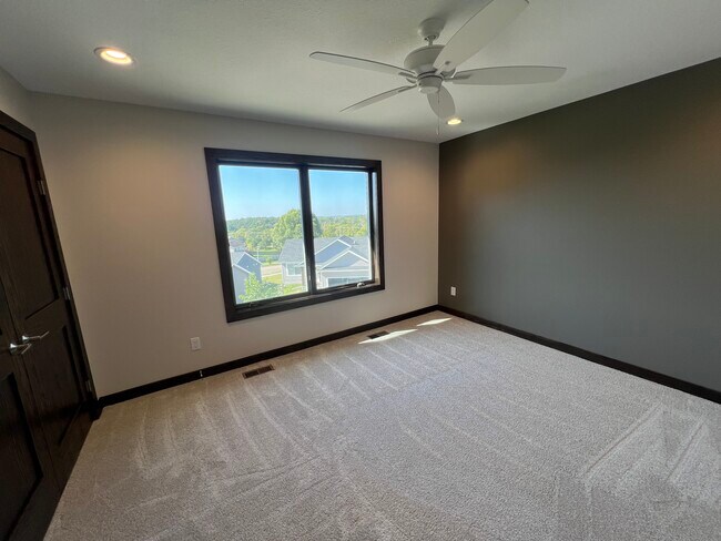 Building Photo - 2652 Century Pine Ln NE