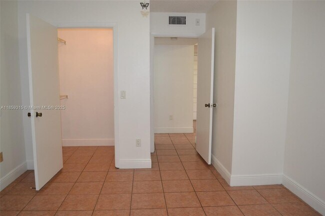 Building Photo - 4541 W McNab Rd