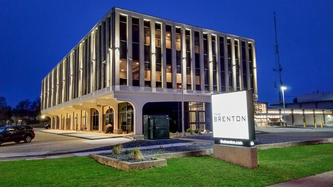 Primary Photo - The Brenton Lofts