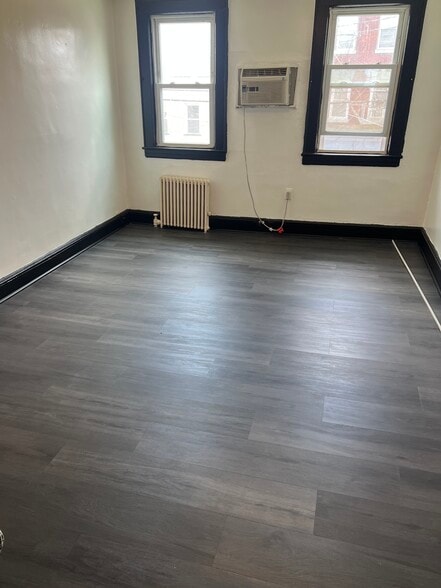 Building Photo - 43 Belmont Ave