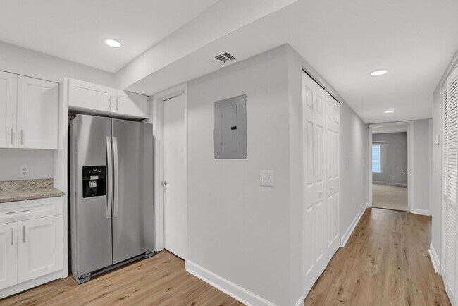 Building Photo - 58 Fair Haven Way